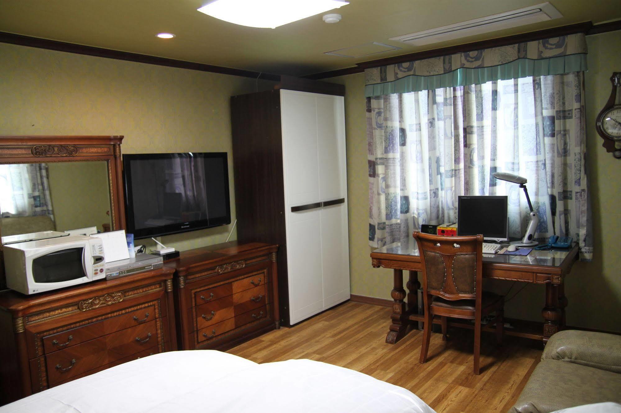 Gunsan Western Hotel Εξωτερικό φωτογραφία